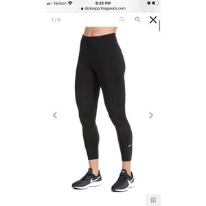 Nike Dri-Fit workout legging